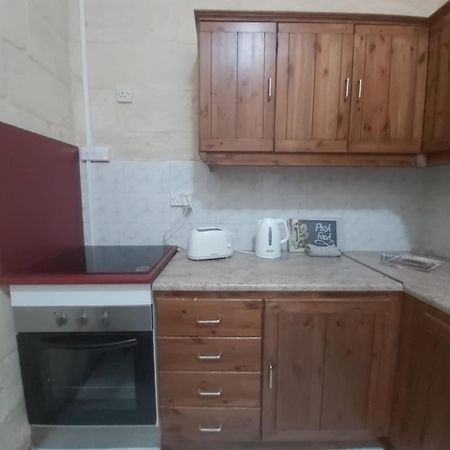 Three Apartment ビルグ エクステリア 写真